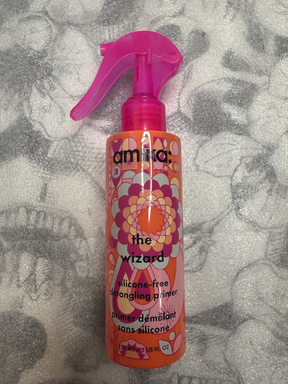 amika Silicone-Free Detangling Primer Spray -